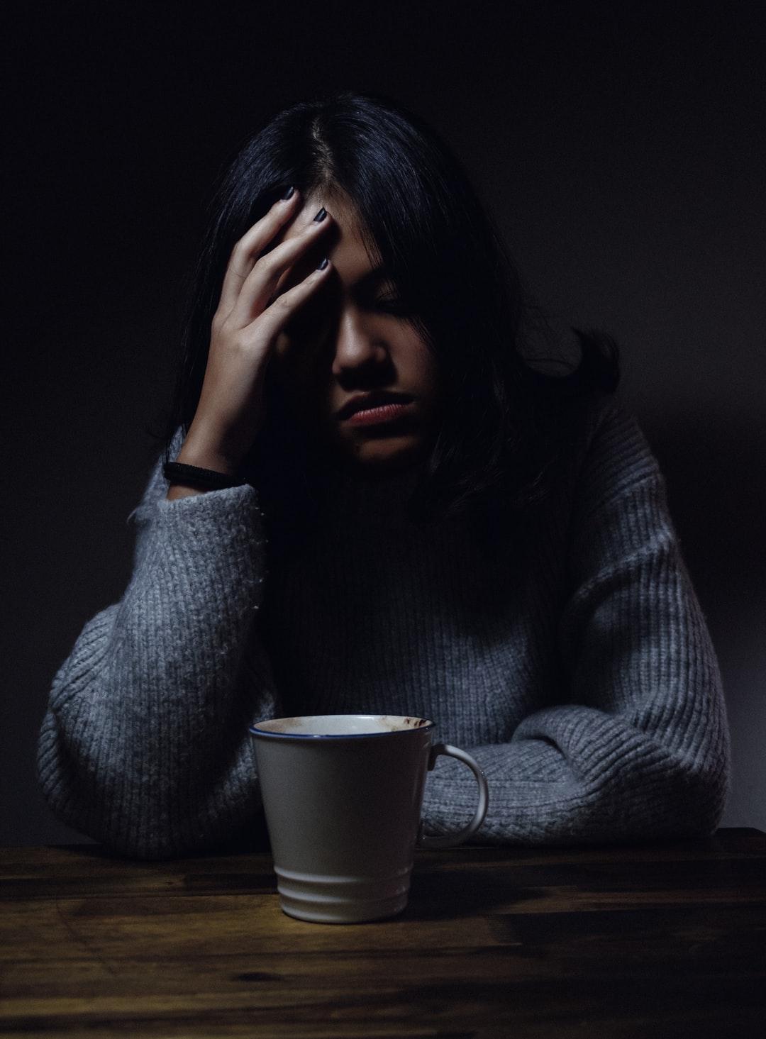 经典伤感句子大全，让人痛彻心扉的经典伤感句子