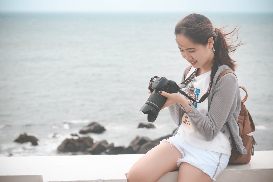 个性网名超拽女生 画地为牢囚你心