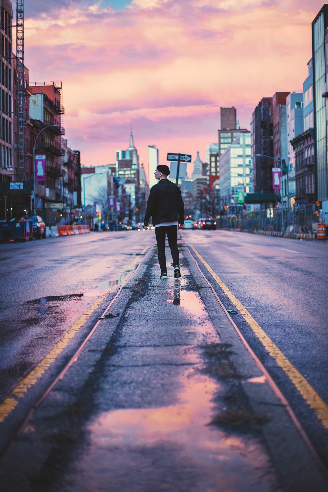 男生霸气的超拽个性网名：我的巴掌正好合适你的脸。