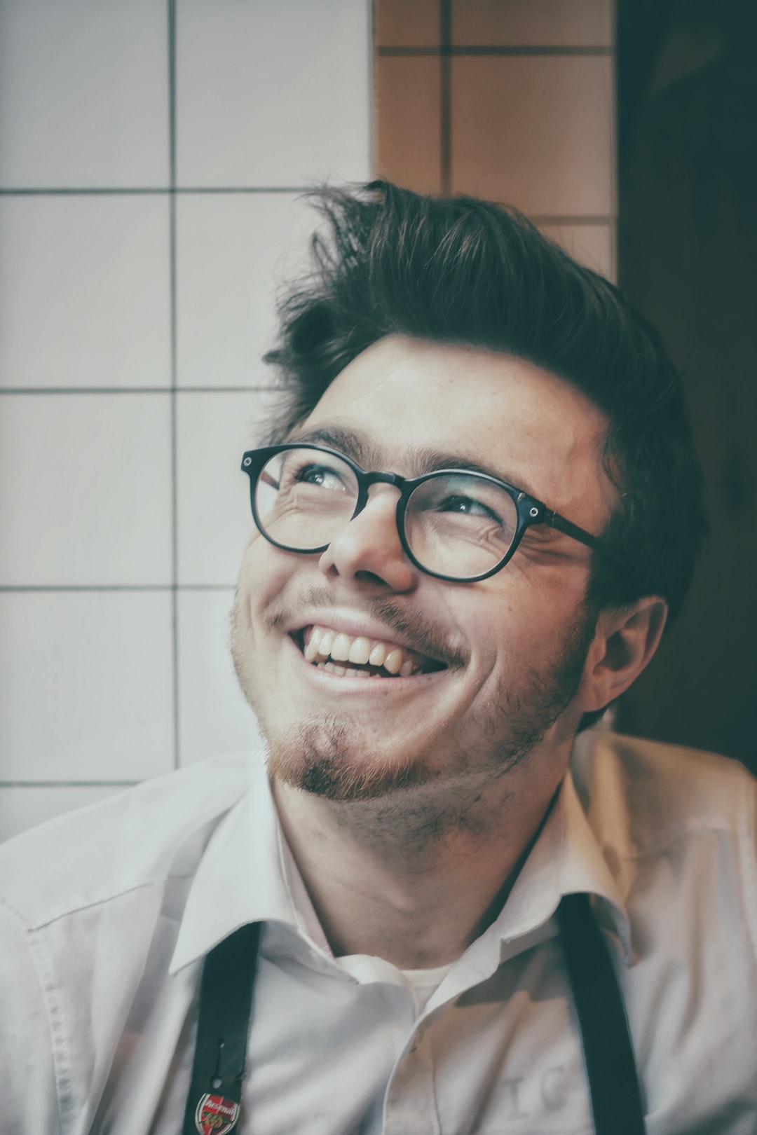 又短又顺口的英文名男l开头推荐