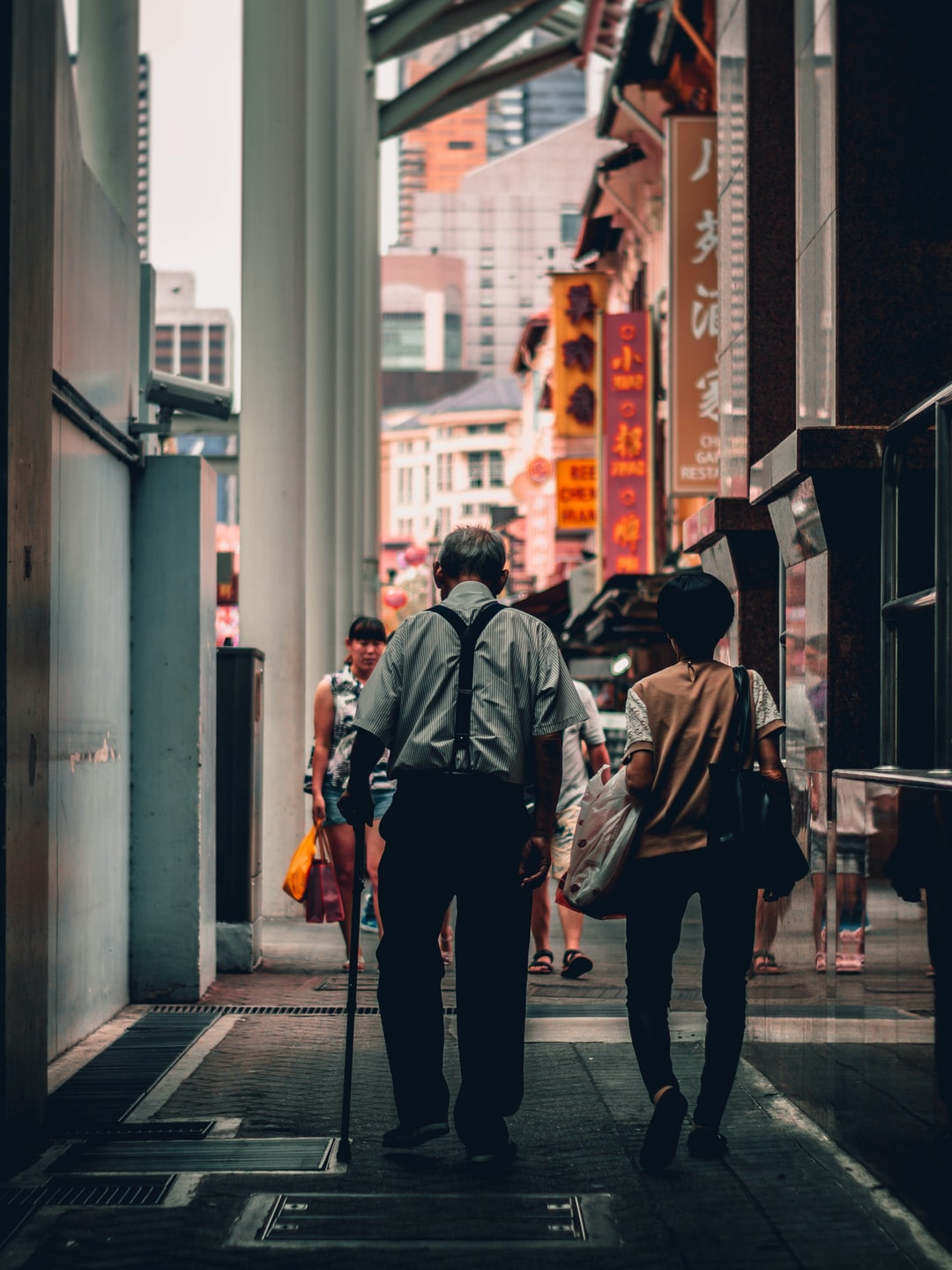 服装店名字独特大气上档次，让顾客互相推荐！