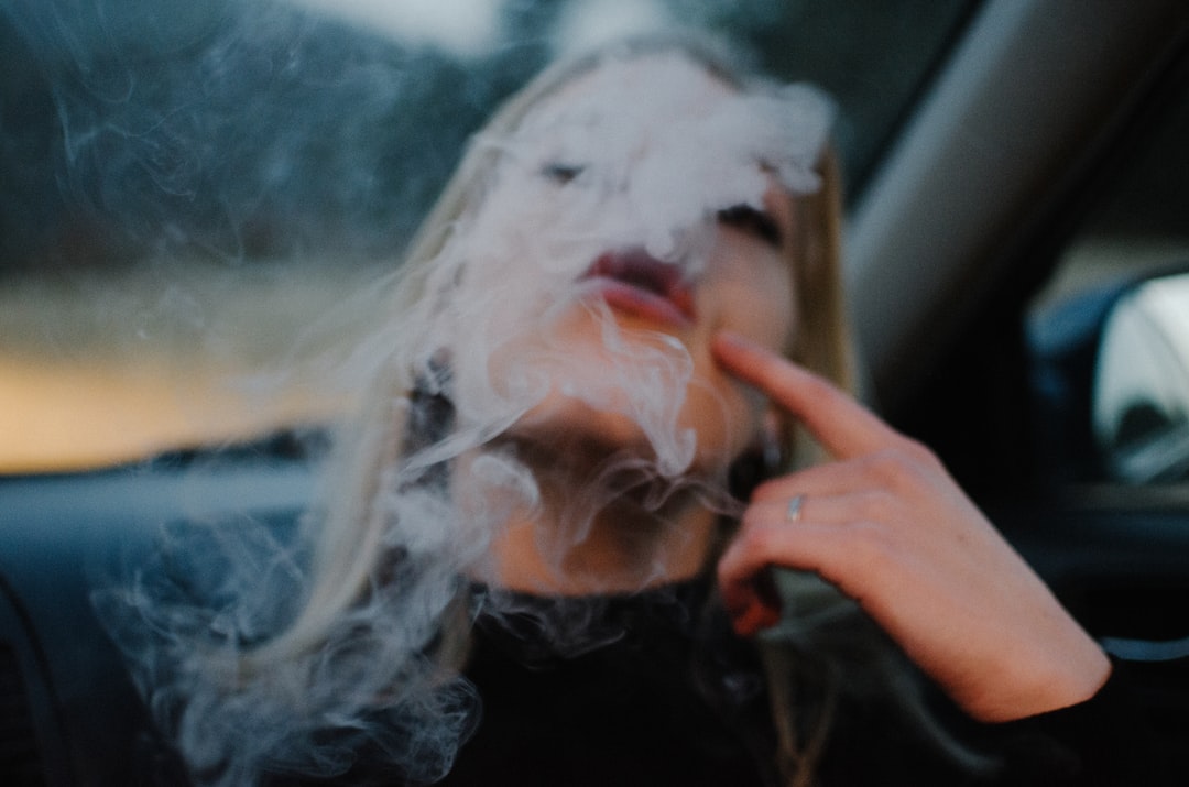 最好听的qq个性签名，你是不食人间烟火的少年