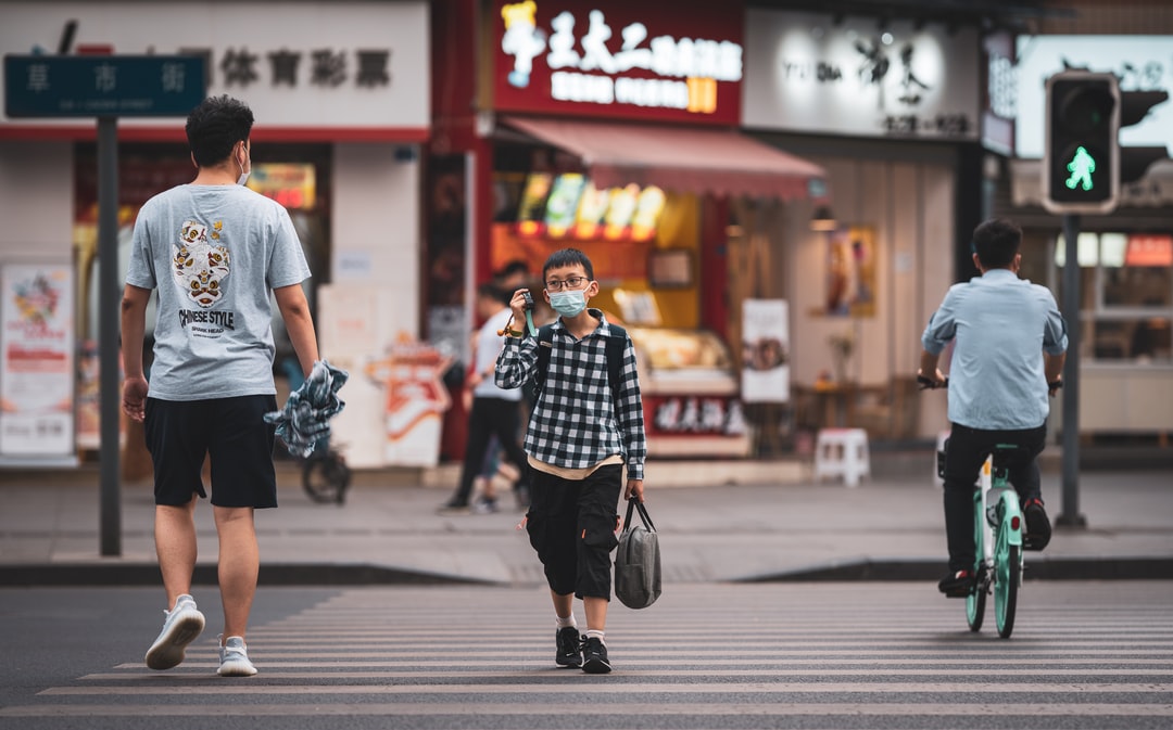 误闯疯人院经典台词